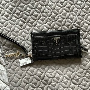 Guess wallet